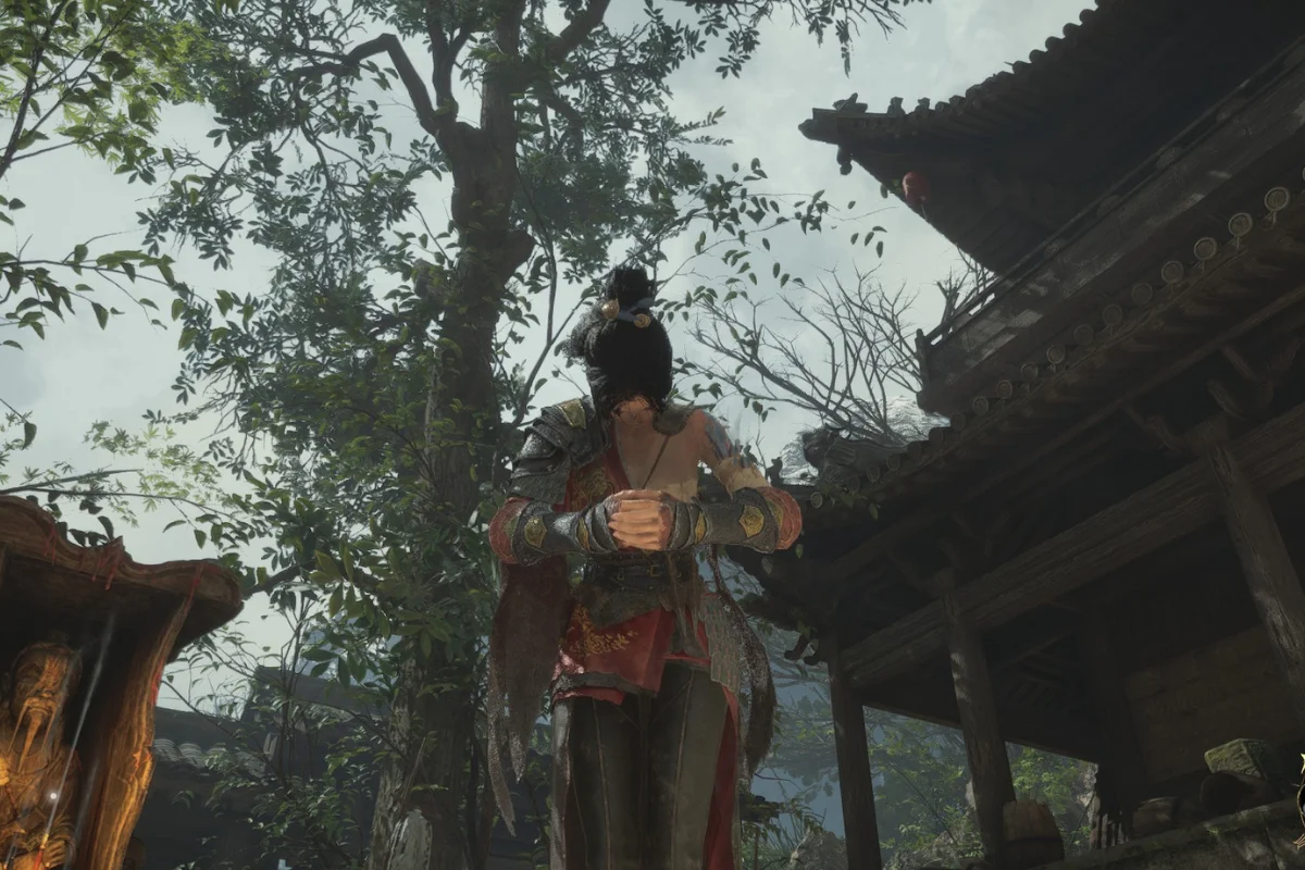 Wuchang paying her respects.